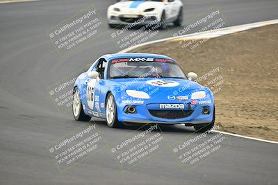 media/Jan-26-2025-CalClub SCCA (Sun) [[cfcea7df88]]/Group 1/Race/